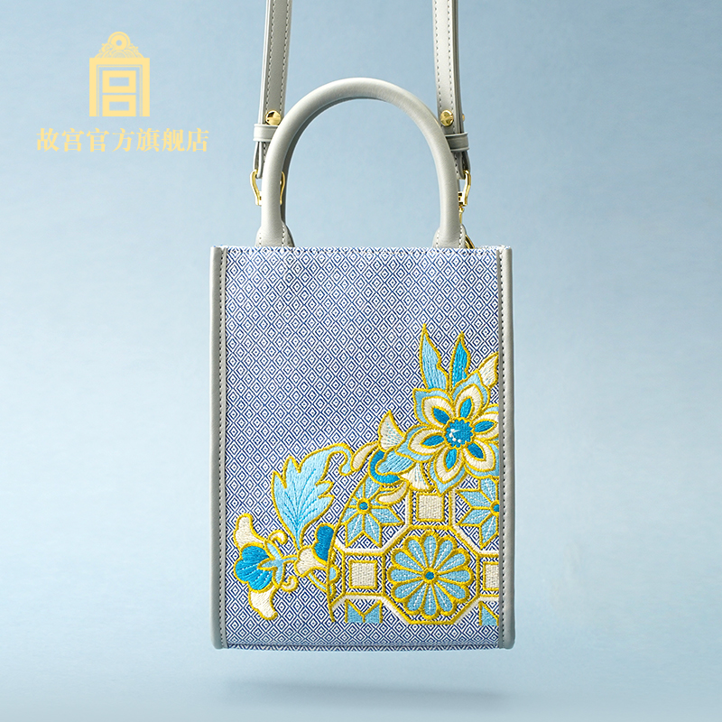 故宫文化芳翠满庭斜挎包